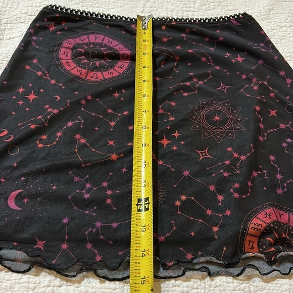 Dollskill Horoscopez Show Me Your Chart Mini skirt. NWT Small - Picture 7 of 11